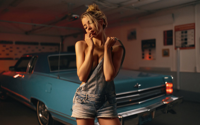 Woman bluecar garage hands on free wallpaper for desktop - medium preview image