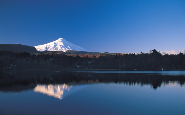 Mountain lake forest symmetry nature free wallpaper for desktop - medium preview image