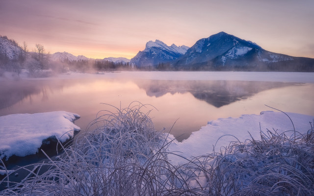Lake mountain snow grass winter free wallpaper for desktop - medium preview image