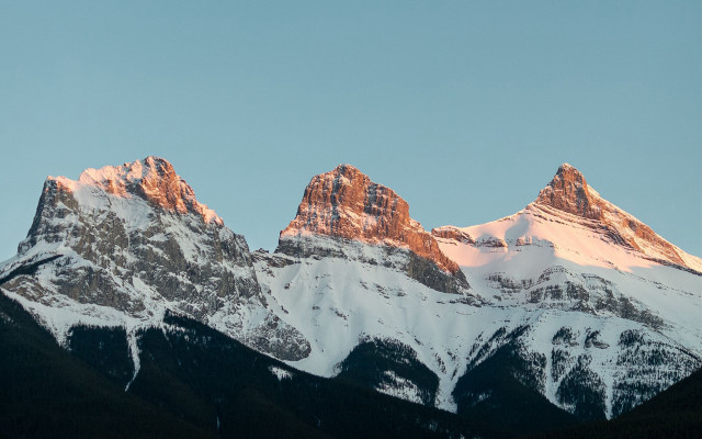 Mountain range snow top blue #2 free wallpaper for desktop - medium preview image