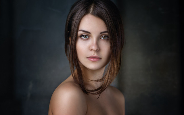 Elina karimova portrait bangs brown free wallpaper for desktop - medium preview image