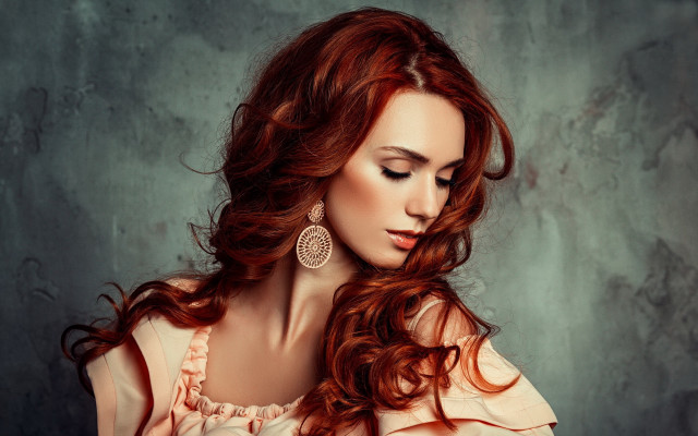 Red haired woman portrait raphaelitism free wallpaper for desktop - medium preview image