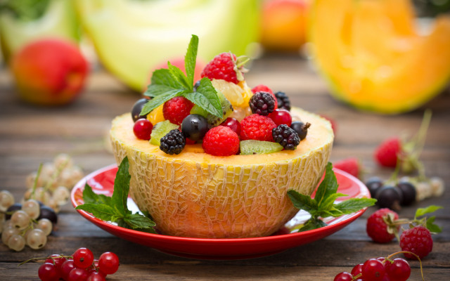 Berry mint fruit salad table free wallpaper for desktop - medium preview image