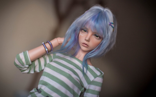 Doll bluehair glasses tree stripes free wallpaper for desktop - medium preview image