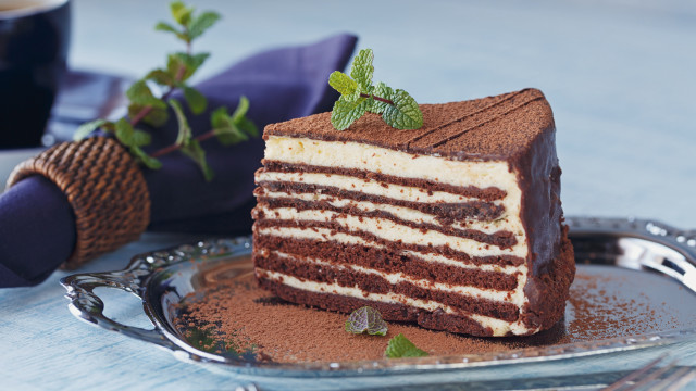 Cake plate fork coffee table free wallpaper for desktop - medium preview image