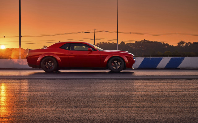 Red car sunset drive mosaic free wallpaper for desktop - medium preview image