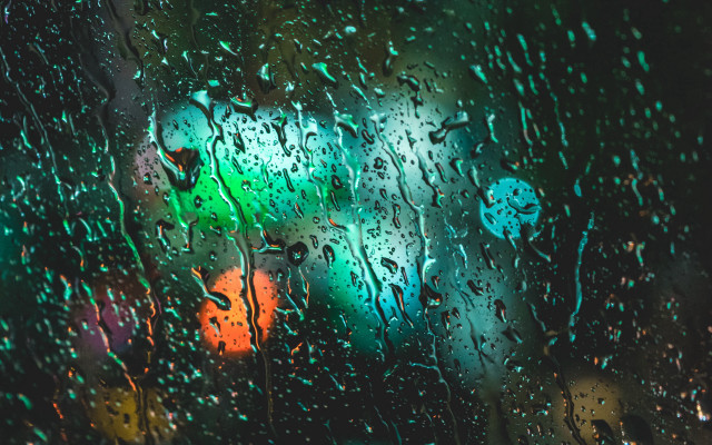 Rainy traffic light impressionist ocean free wallpaper for desktop - medium preview image