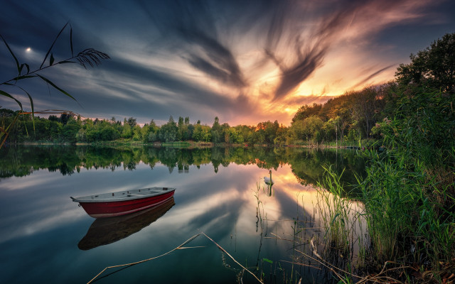 Boat sunset reflection lake mountains free wallpaper for desktop - medium preview image