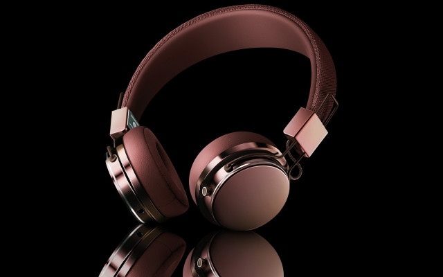 Headphones reflection black background product free wallpaper for desktop - medium preview image