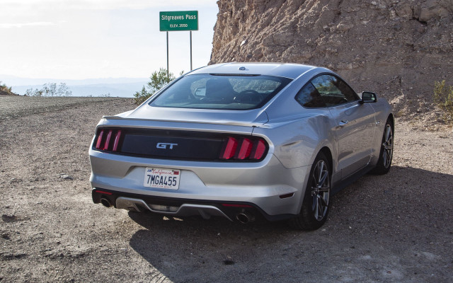 Silver mustang rock formation highway free wallpaper for desktop - medium preview image