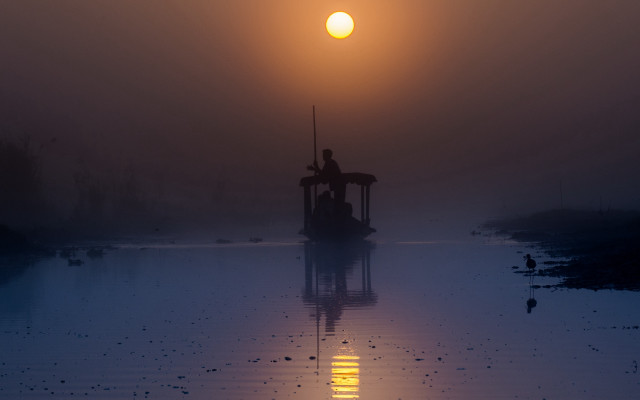 Boat sunset fog moon night free wallpaper for desktop - medium preview image