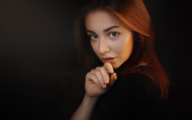 Red haired woman portrait elina free wallpaper for desktop - medium preview image