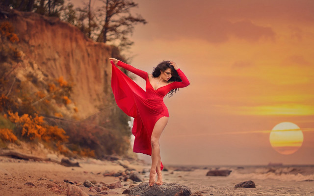 Woman dancing beach sunset red free wallpaper for desktop - medium preview image