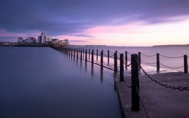Long dock chain ocean city free wallpaper for desktop - medium preview image