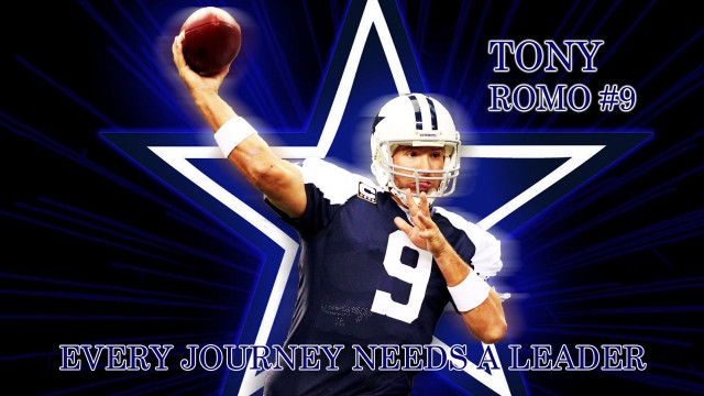 Football player holding ball star free wallpaper for desktop - medium preview image