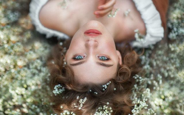 Woman blowing hair flower snow free wallpaper for desktop - medium preview image