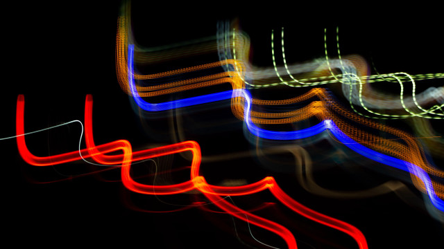 Blurry streetlight abstract art music free wallpaper for desktop - medium preview image