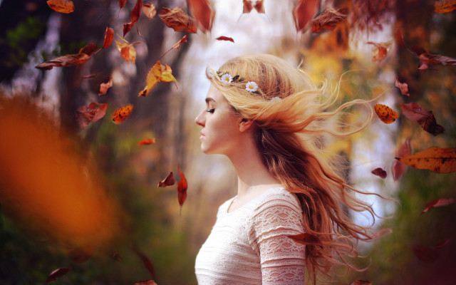 Woman autumn leaves fire blonde free wallpaper for desktop - medium preview image