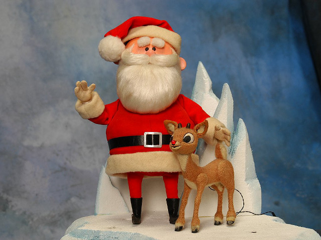 Santa claus deer cake topper free wallpaper for desktop - medium preview image