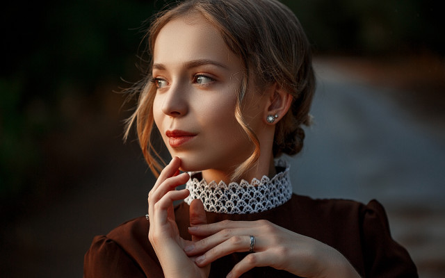 Woman collar necklace ring portrait free wallpaper for desktop - medium preview image