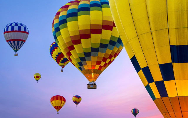 Hot air balloons sunset naive free wallpaper for desktop - medium preview image