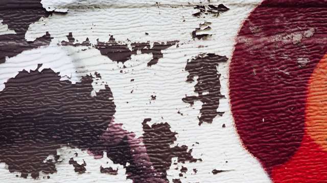 Red black wall graffiti japanese free wallpaper for desktop - medium preview image