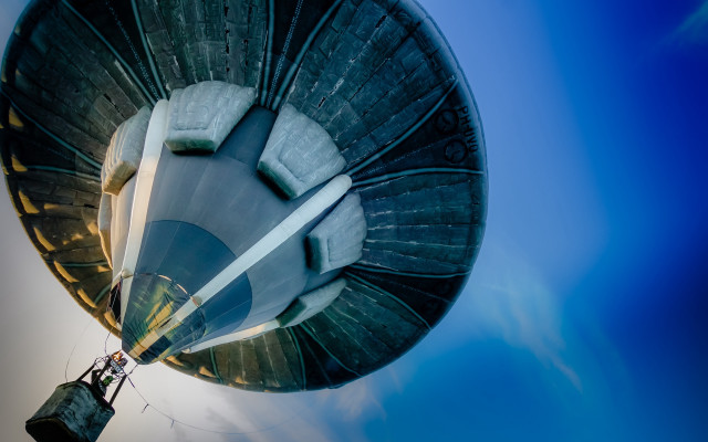 Satellite dish sky cloud microscopic free wallpaper for desktop - medium preview image