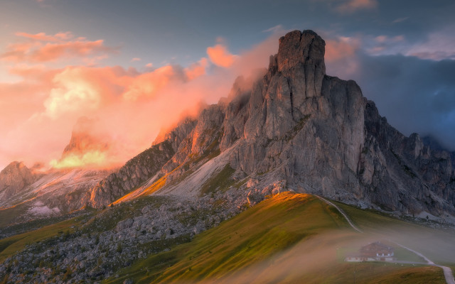 Mountain peak house clouds sunset free wallpaper for desktop - medium preview image