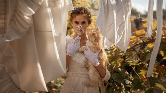 Woman white dress cat bubbles free wallpaper for desktop - medium preview image