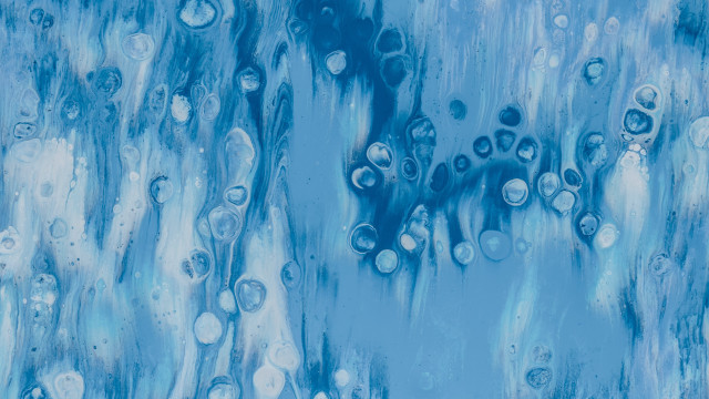 Blue water bubbles sky abstract free wallpaper for desktop - medium preview image
