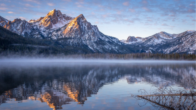 Mountain reflection foggy sky city free wallpaper for desktop - medium preview image