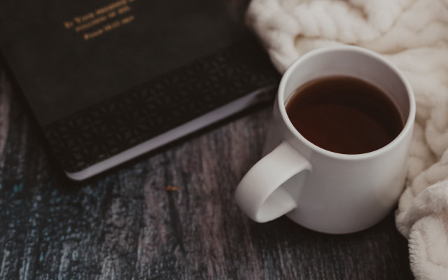 Book coffee bed blanket winter free wallpaper for desktop - medium preview image