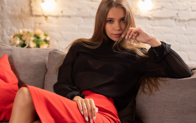 Elina karimova fashion shoot blurry free wallpaper for desktop - medium preview image