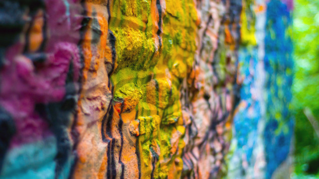 Colorful wall graffiti bokeh blurry free wallpaper for desktop - medium preview image