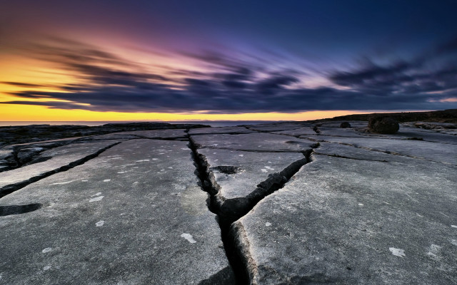 Crack sky clouds sunset beach free wallpaper for desktop - medium preview image