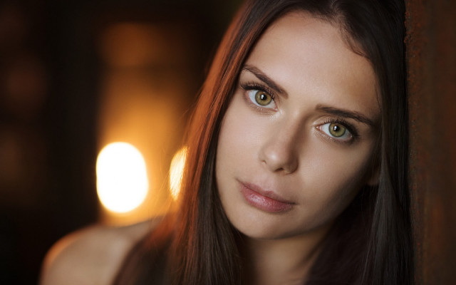 Eszter mattioni green eyes serious free wallpaper for desktop - medium preview image