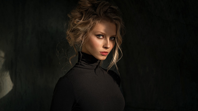 Woman black top bun arabesque free wallpaper for desktop - medium preview image