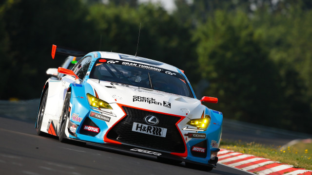 Car race track trees red free wallpaper for desktop - medium preview image