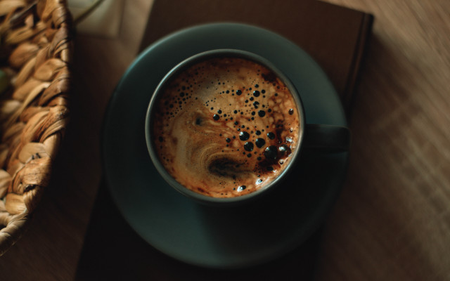 Coffee blueplate cookies basket 3drender free wallpaper for desktop - medium preview image