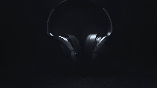 Headphones table dark minimalism ambient free wallpaper for desktop - medium preview image