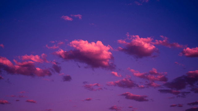 Purple sky plane clouds dusk free wallpaper for desktop - medium preview image