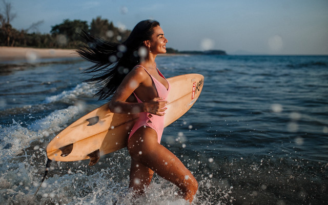 Pink swimsuit surfboard beach palm free wallpaper for desktop - medium preview image
