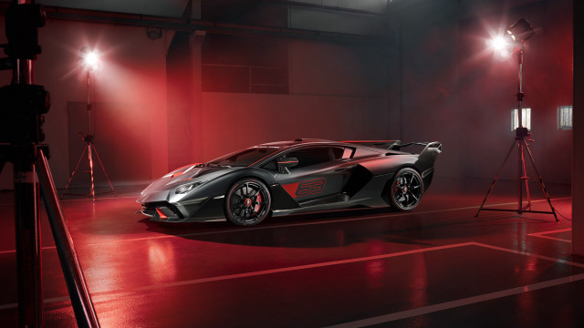 Black sports car red room free wallpaper for desktop - medium preview image