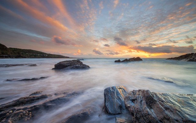 Rocky beach sunset clouds water #4 free wallpaper for desktop - medium preview image
