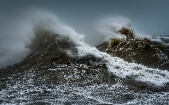 Large wave crash ocean boat free wallpaper for desktop - medium preview image