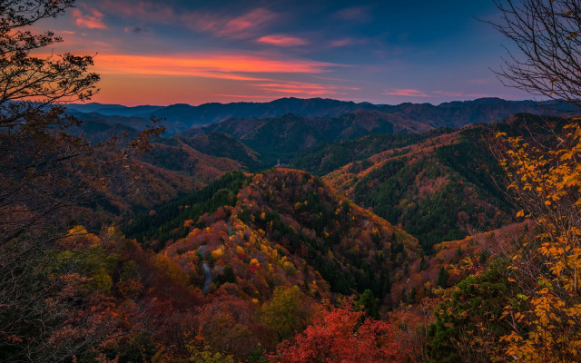 Sunset mountain range autumn twilight free wallpaper for desktop - medium preview image