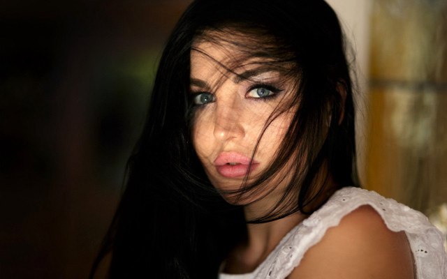 Woman longhair white shirt wind #2 free wallpaper for desktop - medium preview image