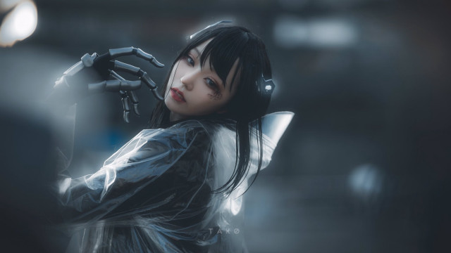 Woman headphones black jacket cyberpunk free wallpaper for desktop - medium preview image