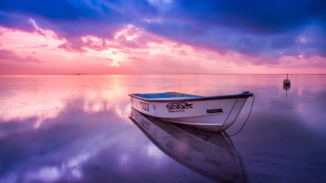Sunset boat water mountain horizon free wallpaper for desktop - medium preview image