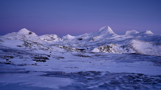Snowy mountains dusk purple sky free wallpaper for desktop - medium preview image
